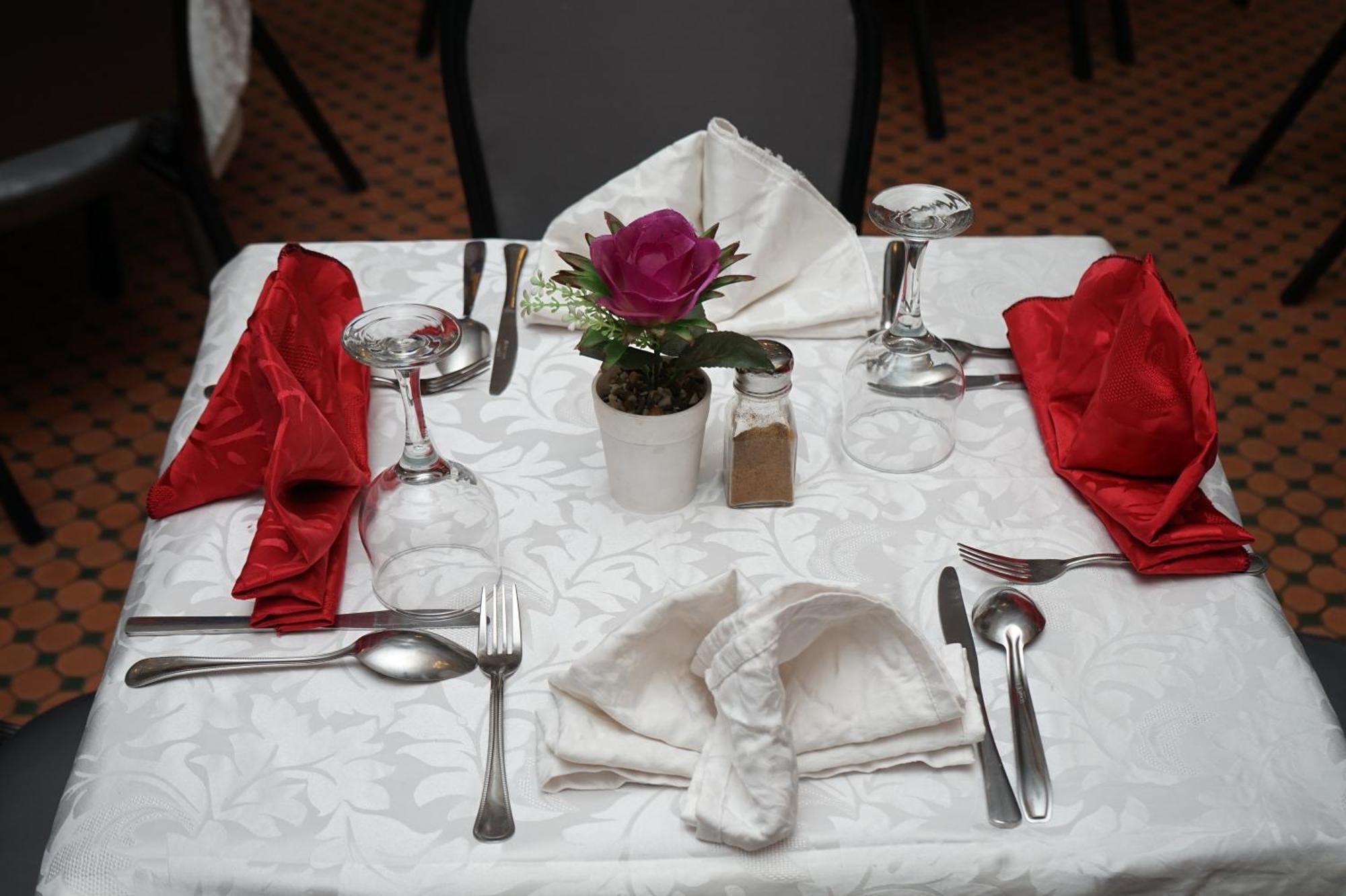 Hotel Nouzha Fez Bagian luar foto