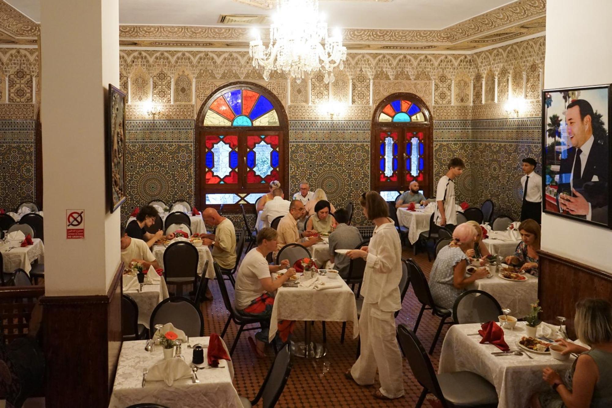 Hotel Nouzha Fez Bagian luar foto