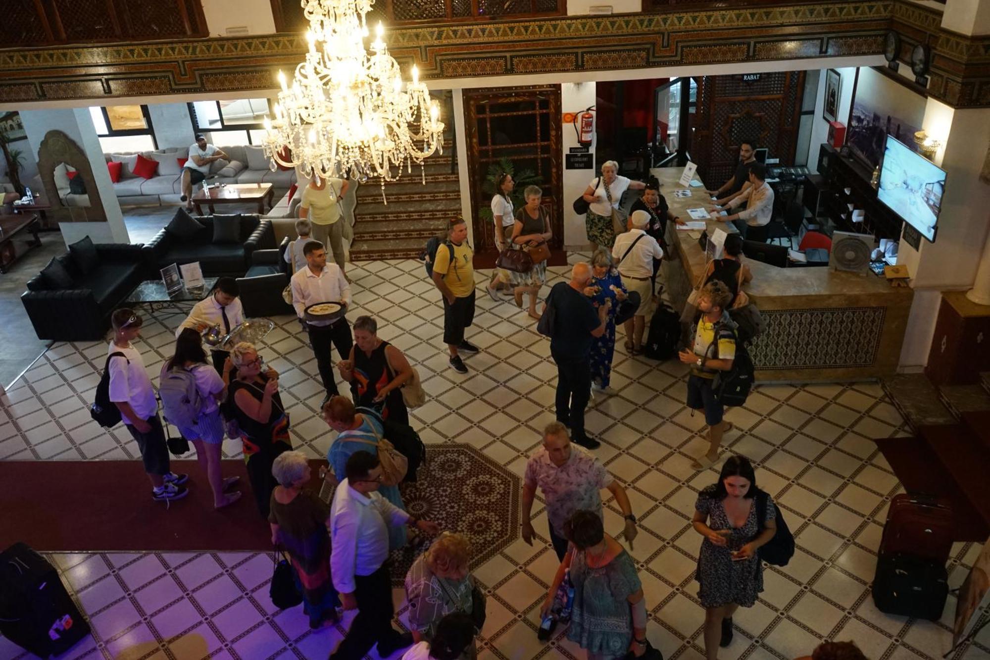 Hotel Nouzha Fez Bagian luar foto