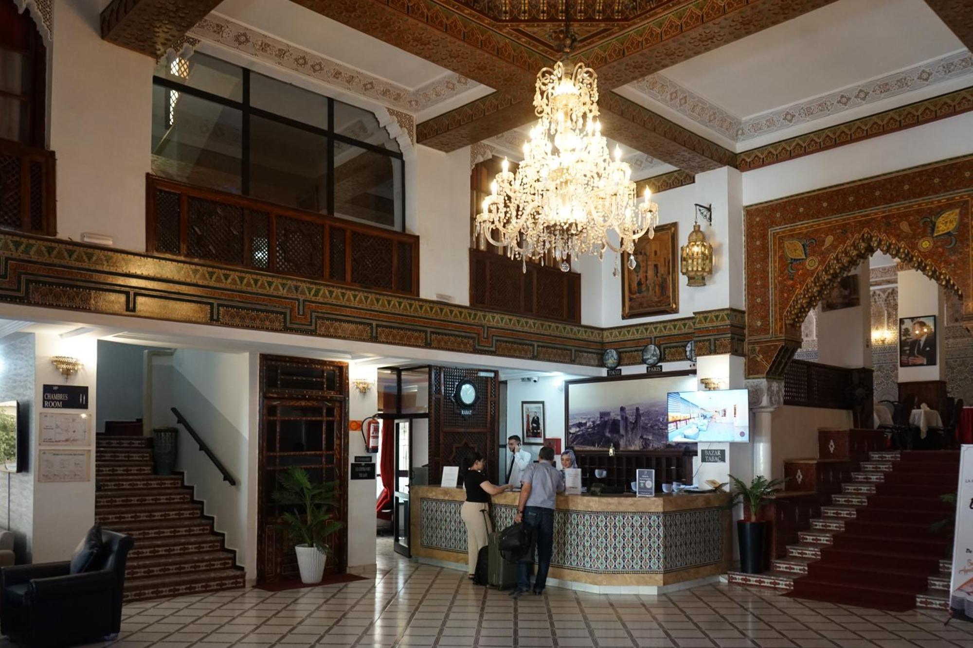 Hotel Nouzha Fez Bagian luar foto