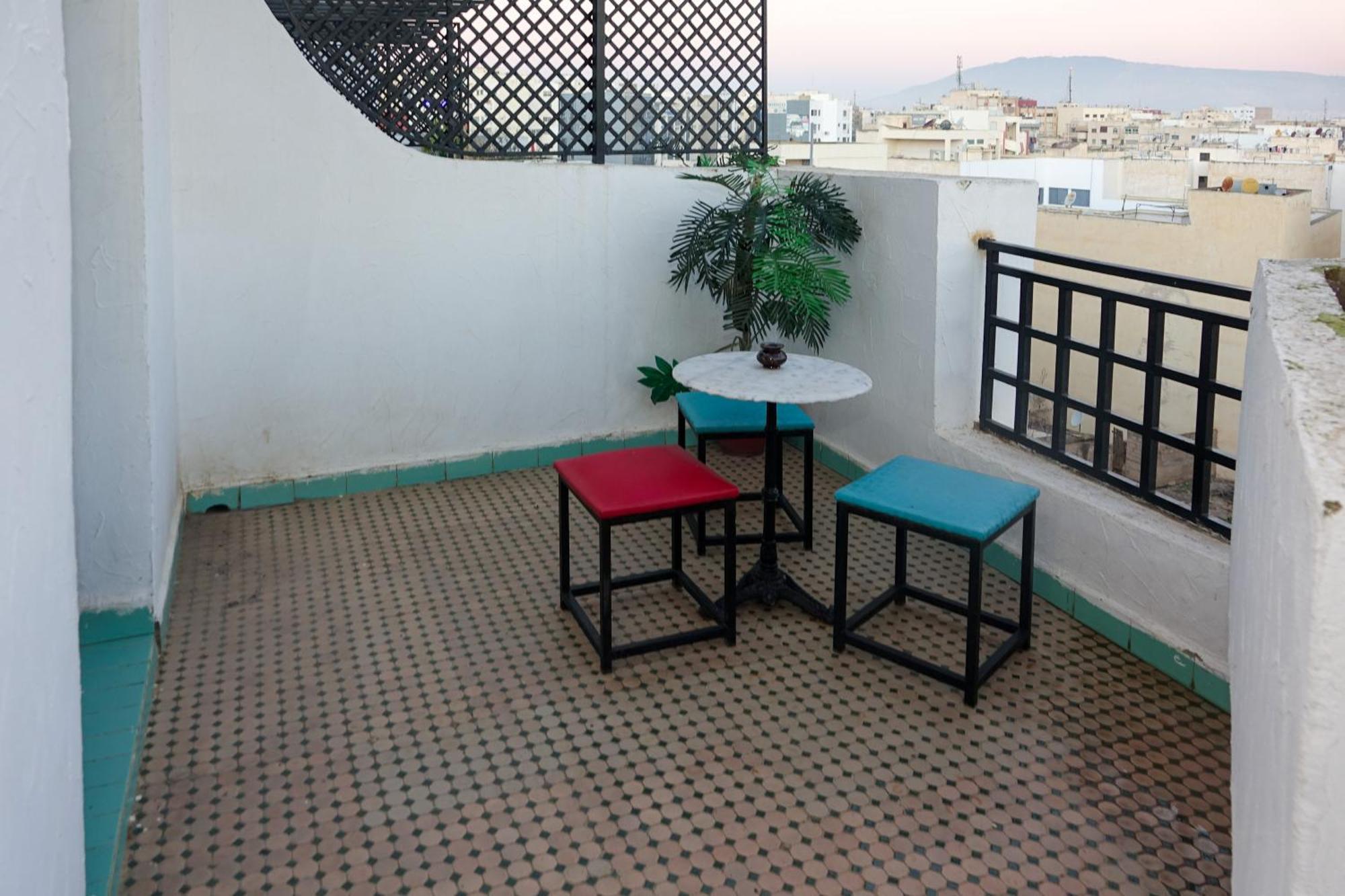 Hotel Nouzha Fez Bagian luar foto